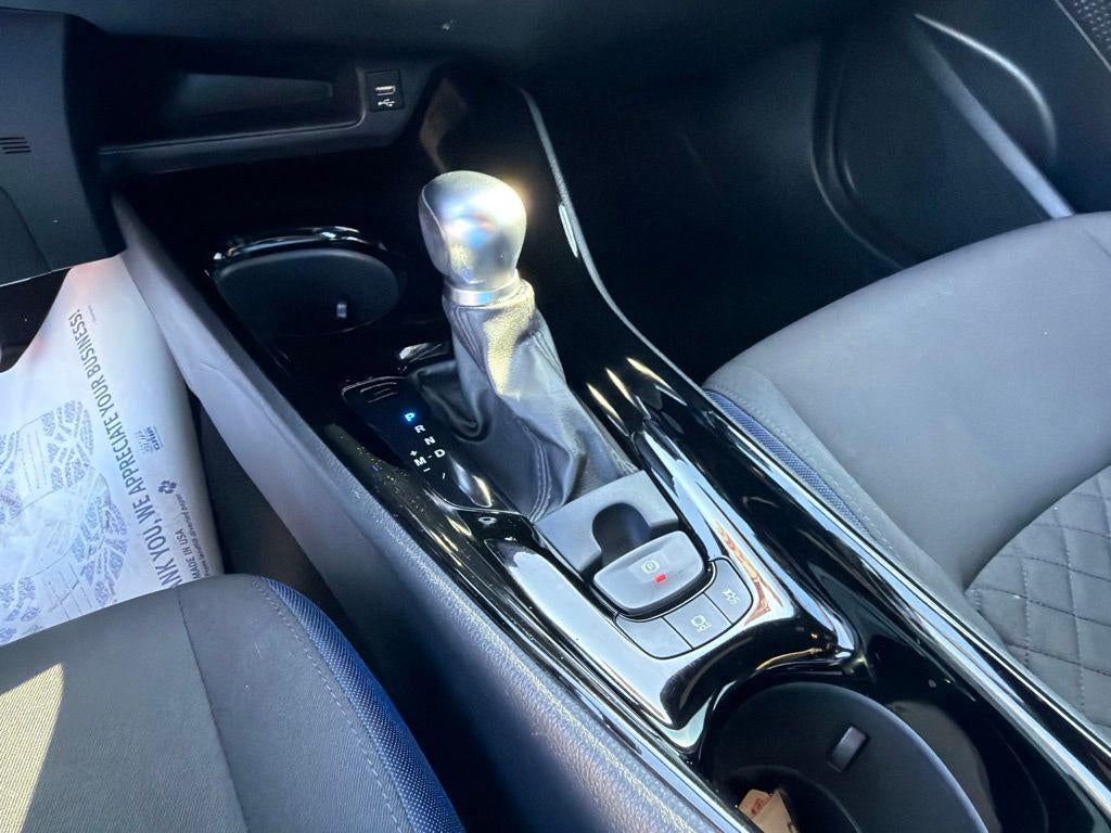 2021 Toyota C-HR XLE