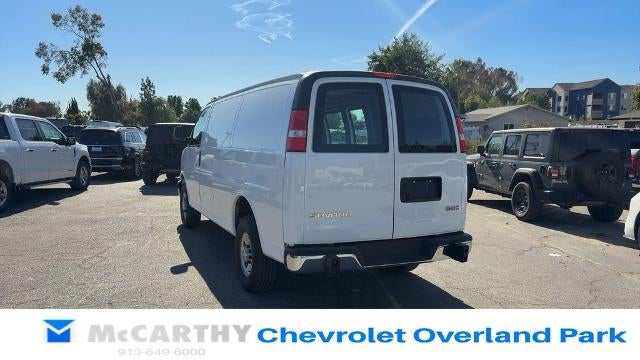 2024 GMC Savana Cargo 2500 Base