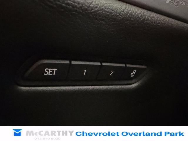 2022 Cadillac XT5 AWD Sport