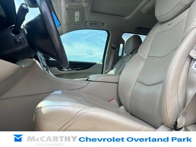 2019 Cadillac Escalade Luxury