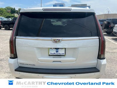 2019 Cadillac Escalade Luxury
