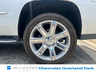 2019 Cadillac Escalade Luxury