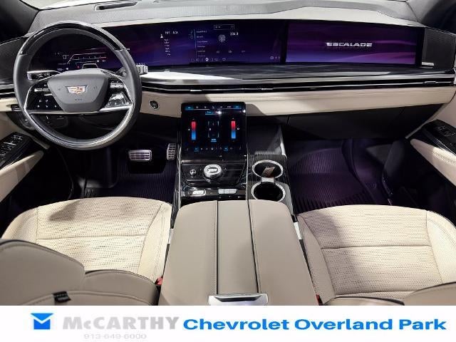 2025 Cadillac Escalade Sport