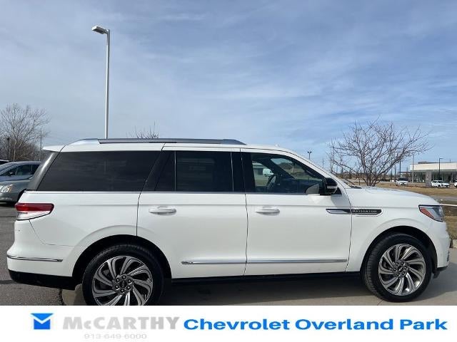 2023 Lincoln Navigator Reserve
