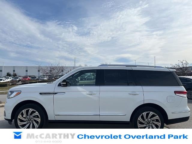 2023 Lincoln Navigator Reserve