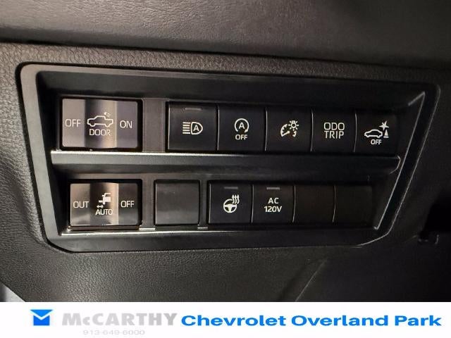 2022 Toyota Tundra 4WD Platinum