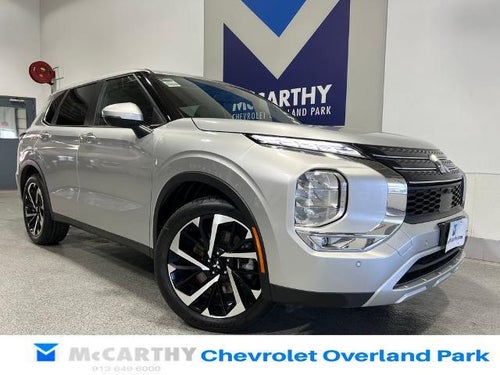 2023 Mitsubishi Outlander SE
