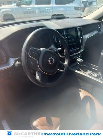 2018 Volvo XC60 Momentum