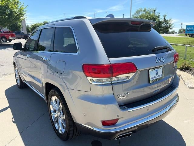 2021 Jeep Grand Cherokee Summit