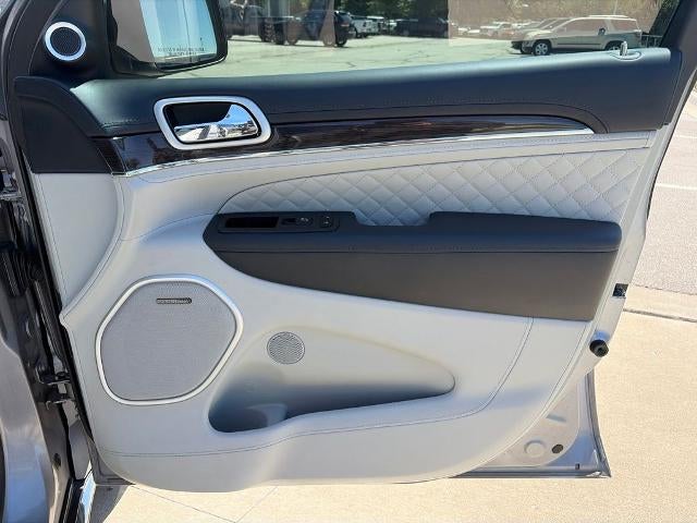 2021 Jeep Grand Cherokee Summit