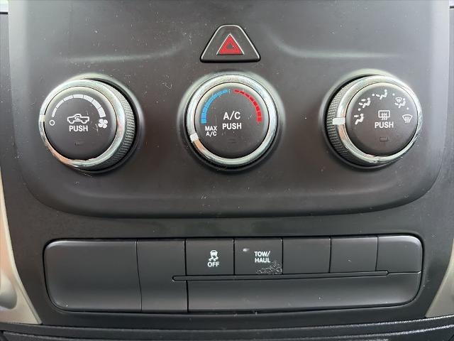 2018 RAM 1500 SLT