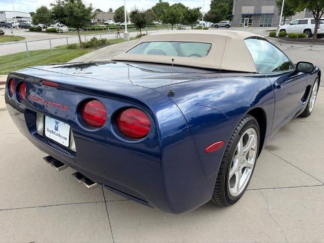 2004 Chevrolet Corvette Base