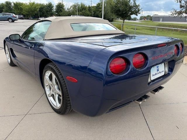2004 Chevrolet Corvette Base