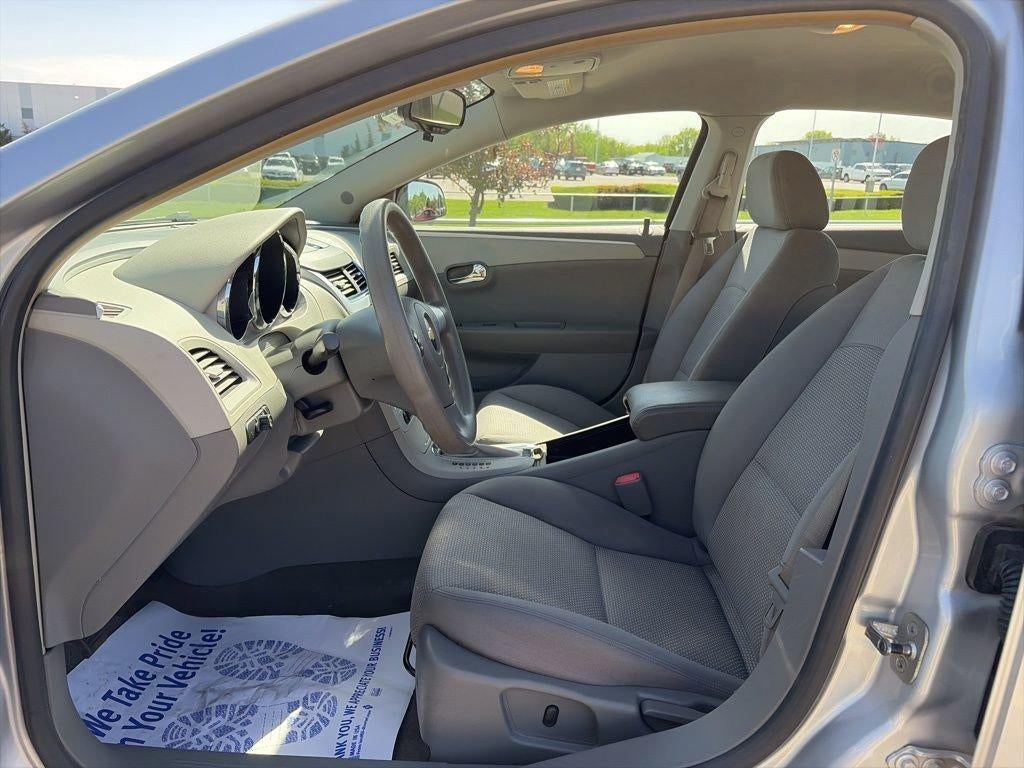 2009 Chevrolet Malibu LS w/1LS