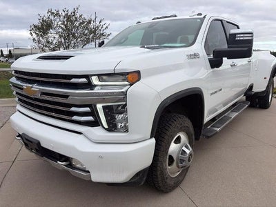 2022 Chevrolet Silverado 3500 HD High Country
