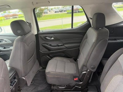 2021 Chevrolet Traverse LT Cloth