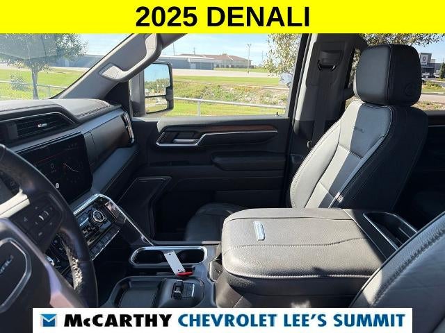2025 GMC Sierra 3500 HD Denali