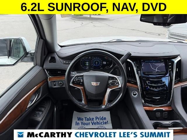 2016 Cadillac Escalade ESV Luxury Collection