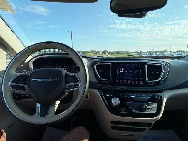 2018 Chrysler Pacifica Hybrid Limited