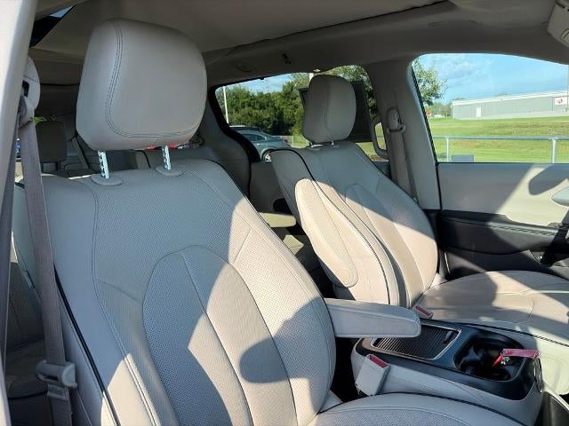 2018 Chrysler Pacifica Hybrid Limited