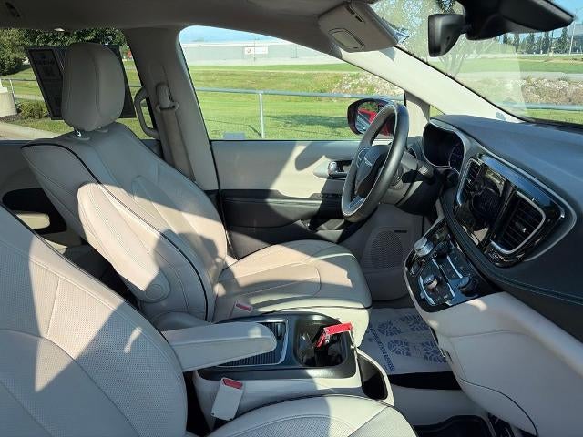 2018 Chrysler Pacifica Hybrid Limited