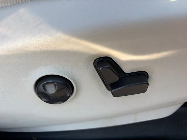 2018 Chrysler Pacifica Hybrid Limited