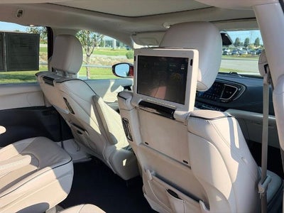 2018 Chrysler Pacifica Hybrid Limited