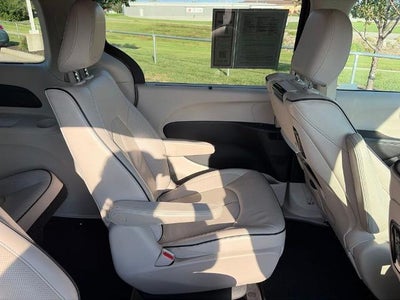 2018 Chrysler Pacifica Hybrid Limited