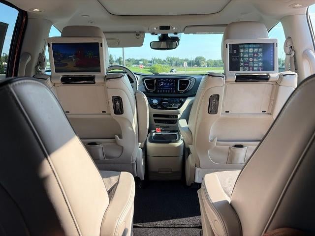 2018 Chrysler Pacifica Hybrid Limited
