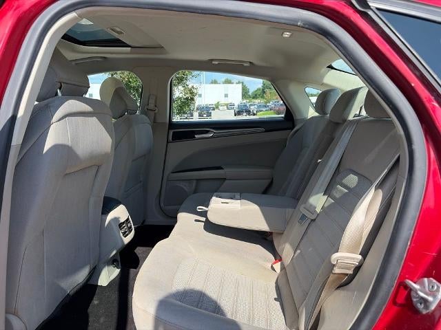 2020 Ford Fusion SE