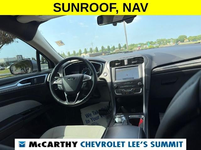 2020 Ford Fusion SE