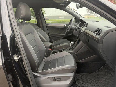 2022 Volkswagen Tiguan SEL R-Line