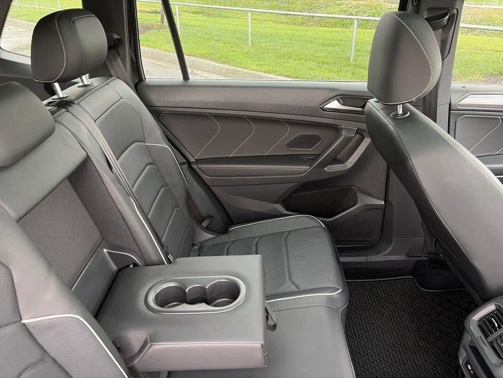 2022 Volkswagen Tiguan SEL R-Line