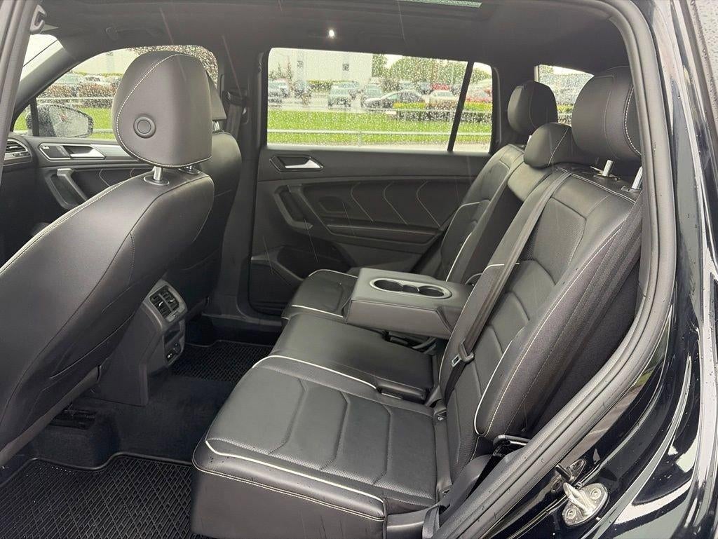 2022 Volkswagen Tiguan SEL R-Line