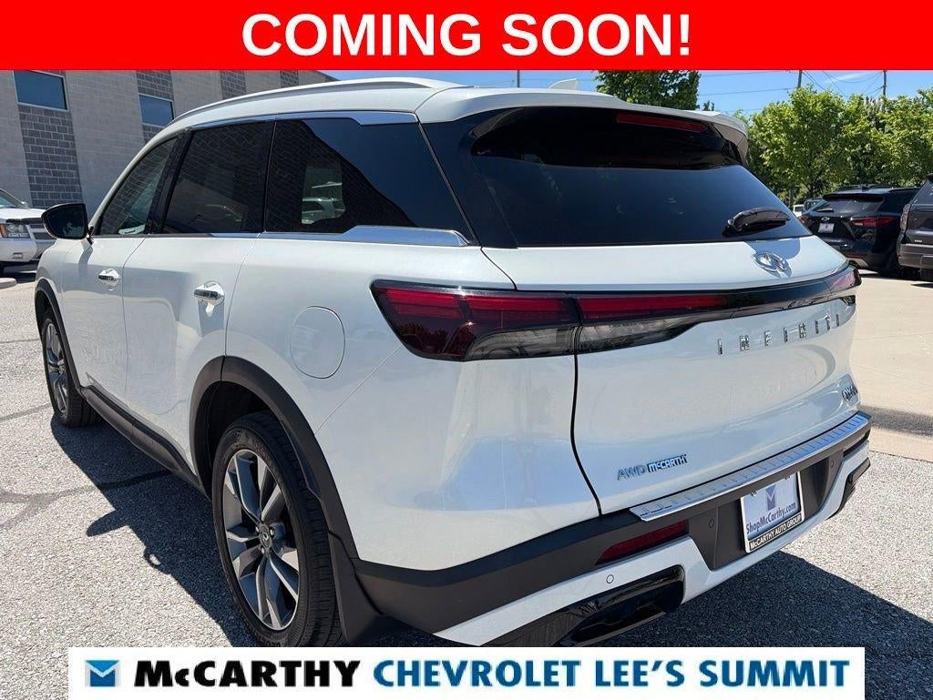2023 INFINITI QX60 LUXE