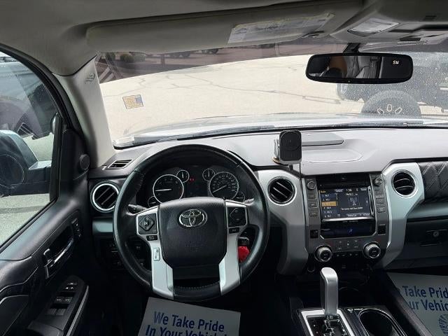 2017 Toyota Tundra 2WD Platinum
