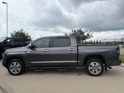2017 Toyota Tundra 2WD Platinum