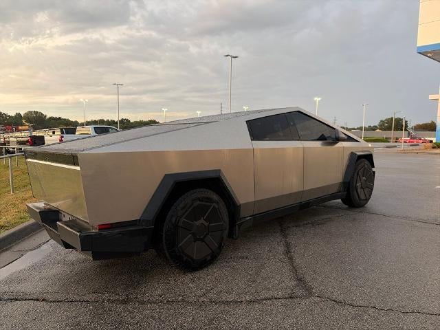 2024 Tesla Cybertruck Base