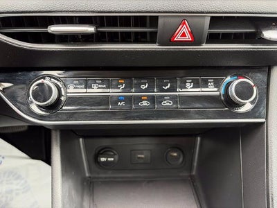 2023 Hyundai SONATA SE