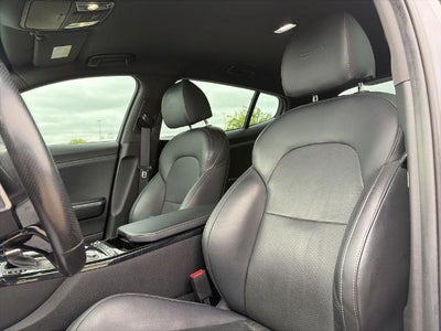 2020 Kia Stinger GT-Line