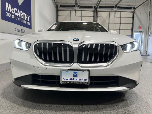 2025 BMW 5 Series 530i xDrive