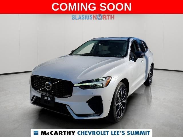 2024 Volvo XC60 Plus Dark Theme