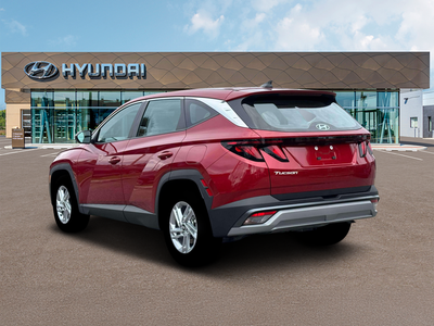 2026 Hyundai TUCSON SE FWD