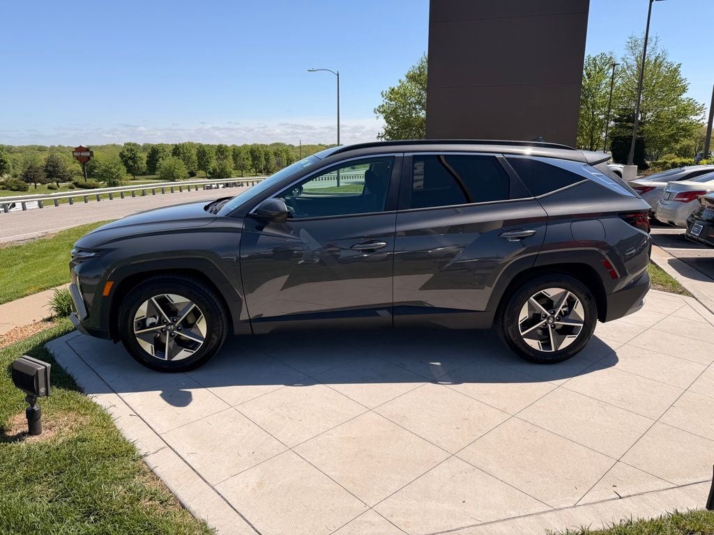 2025 Hyundai TUCSON SEL FWD