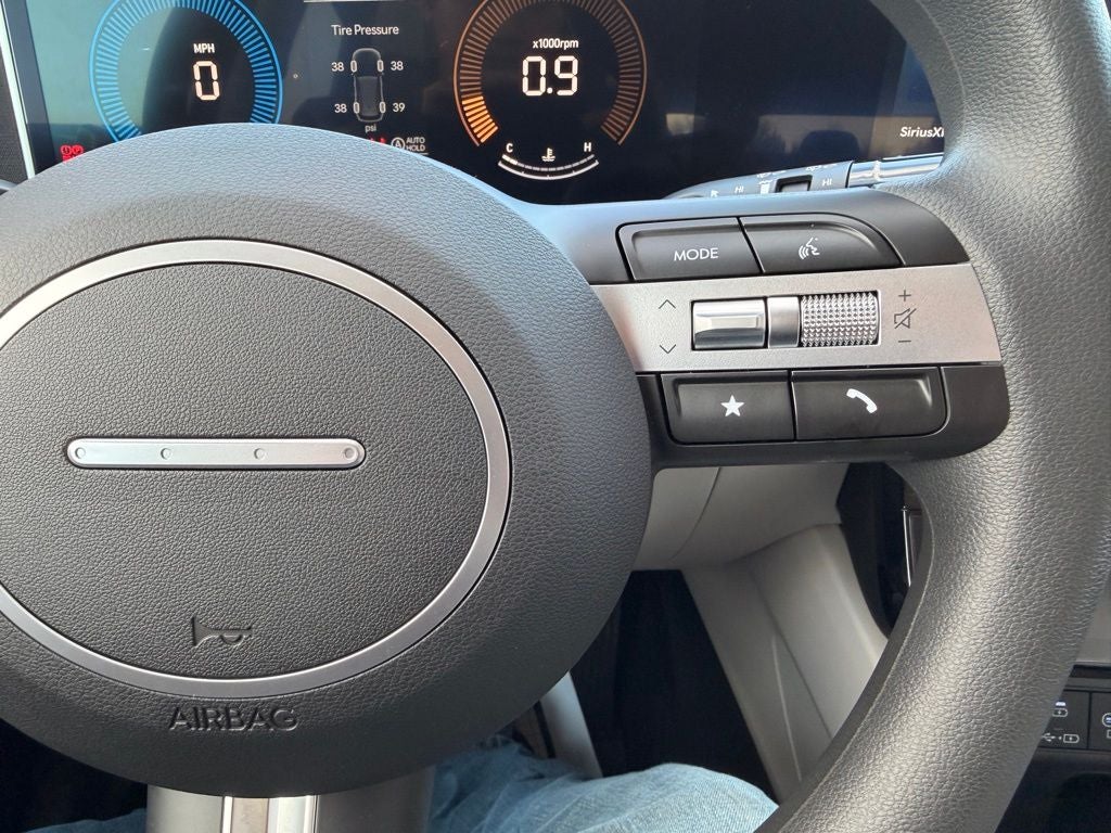 2025 Hyundai TUCSON SEL FWD