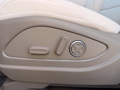 2027 Hyundai PALISADE SEL Premium 7 Passenger