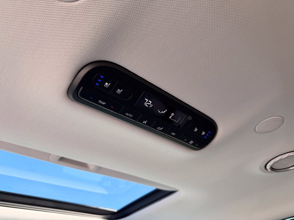 2027 Hyundai PALISADE SEL Premium 7 Passenger