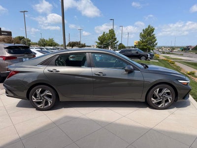 2026 Hyundai ELANTRA Limited