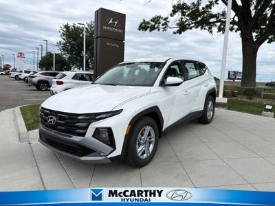 2026 Hyundai TUCSON SE