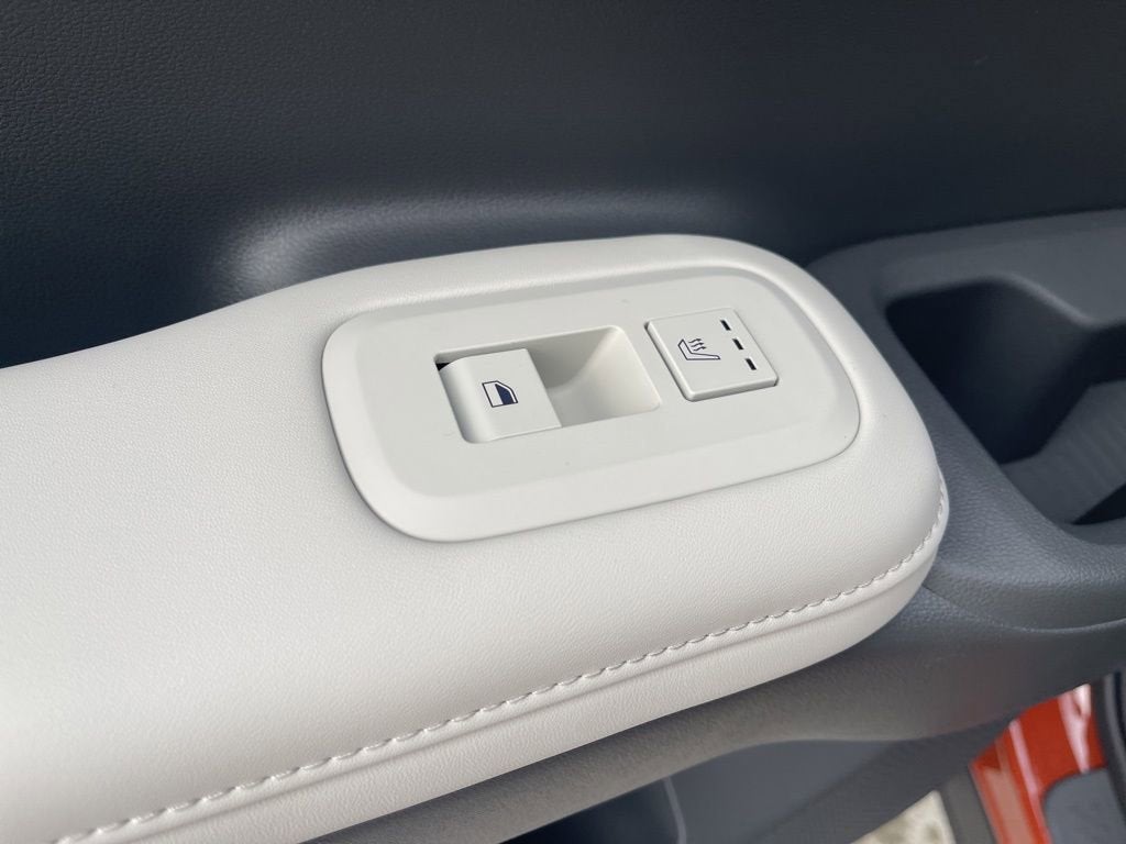 2026 Hyundai SANTA FE HYBRID Limited 6P